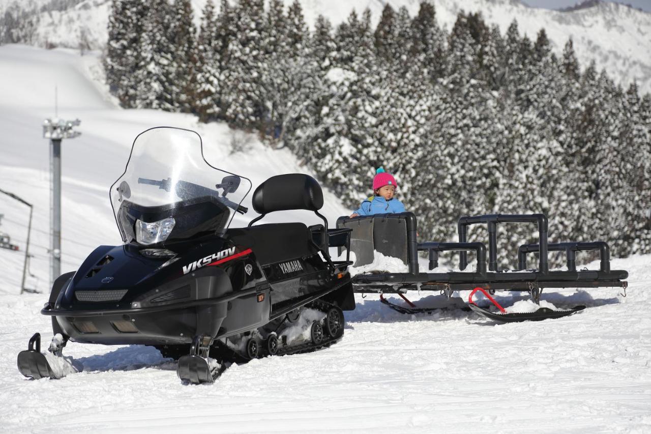 Ishiuchi Ski Center Minamiuonuma Exteriér fotografie
